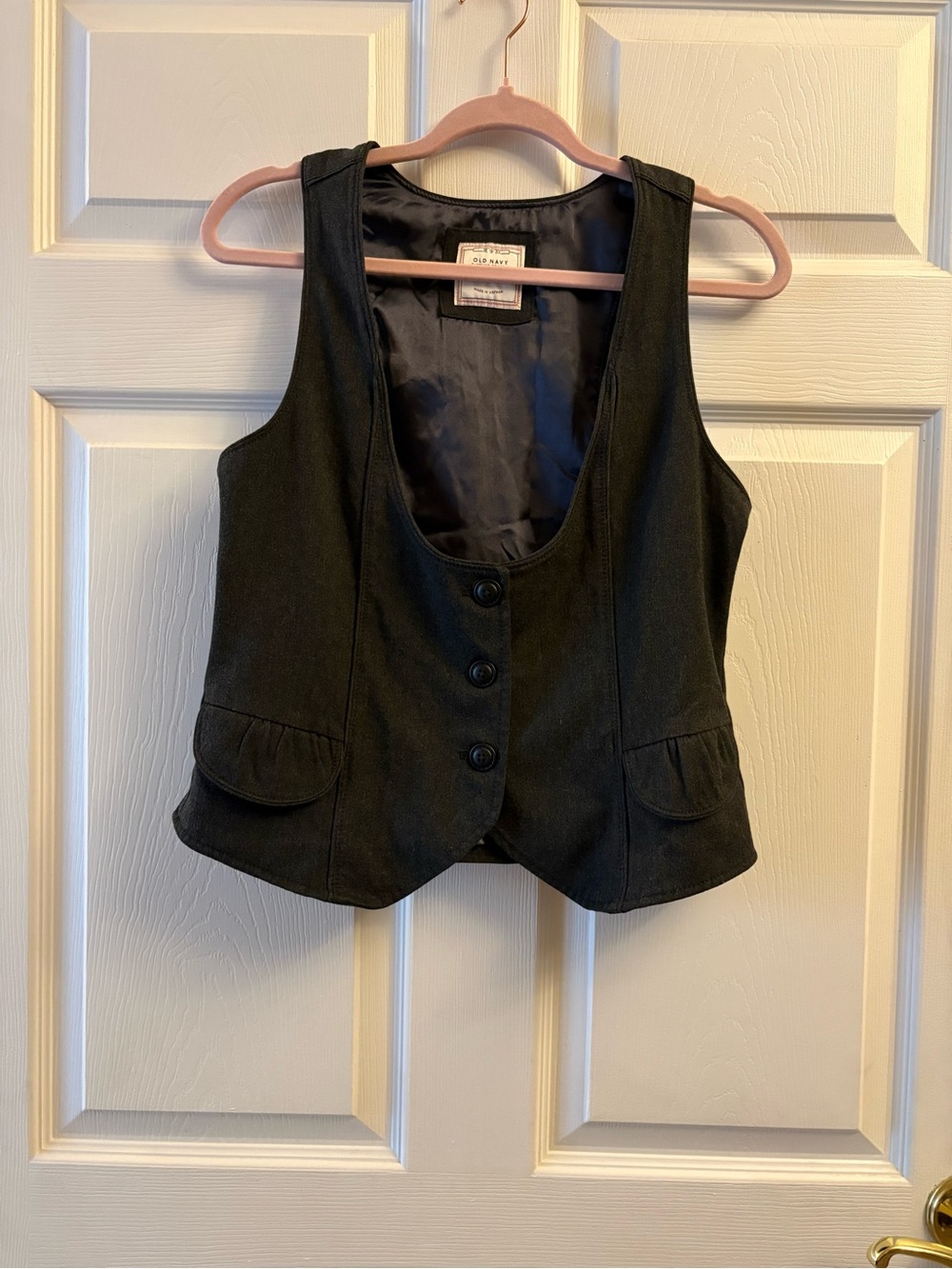 Old Navy Grey Button Front Y2K Vest